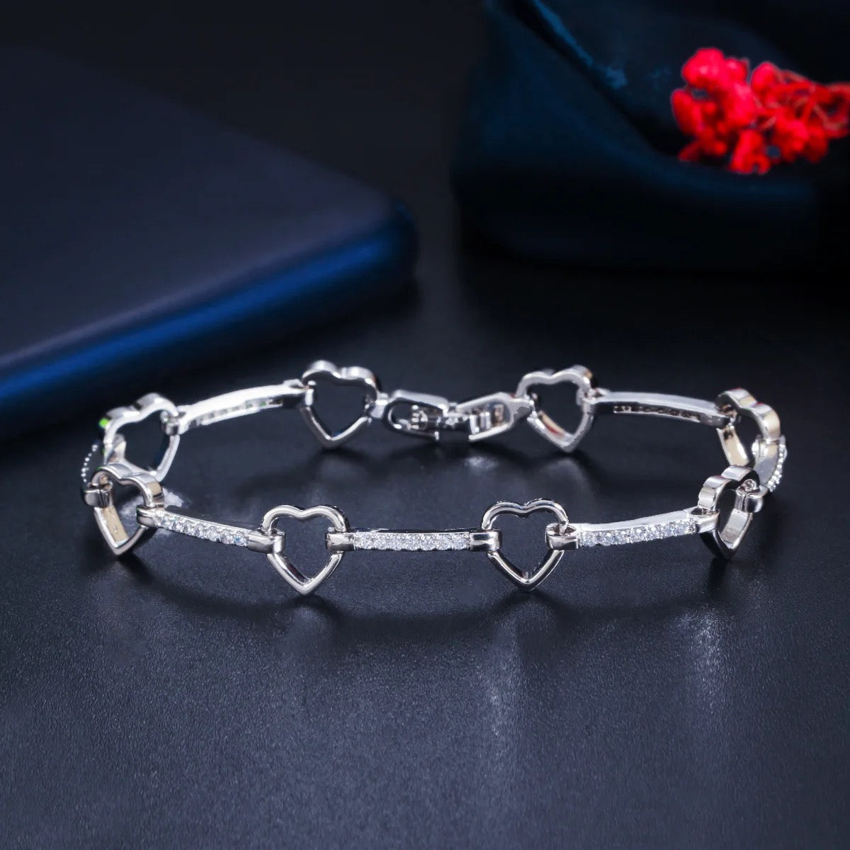 Minimalist heart bracelet