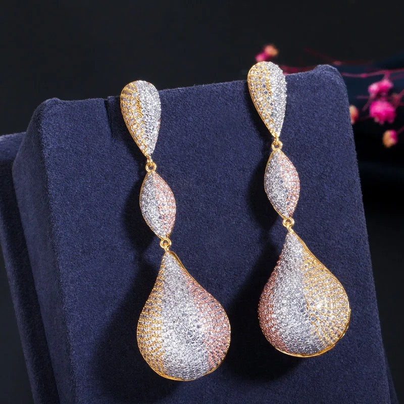 Rich Aunty Luxury Earring