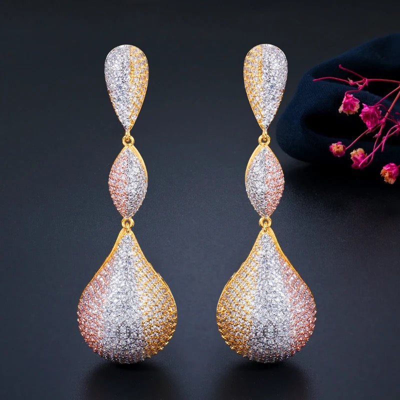 Rich Aunty Luxury Earring