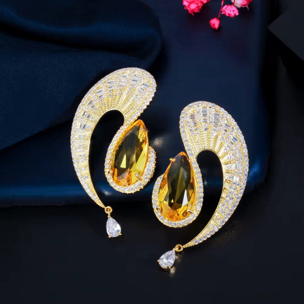 Abike Half Circle Earring
